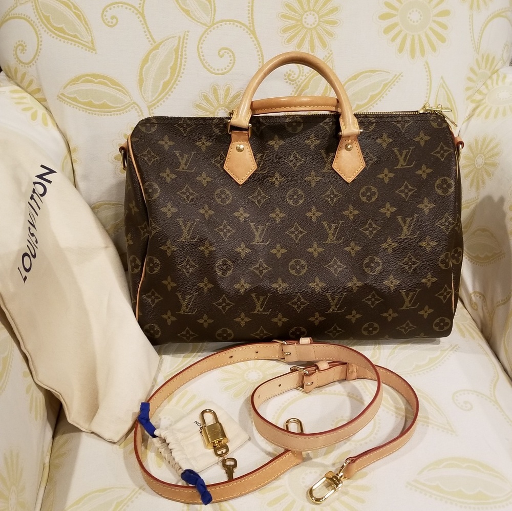 SOLD Louis Vuitton Speedy Bandouliere 35 Monogram